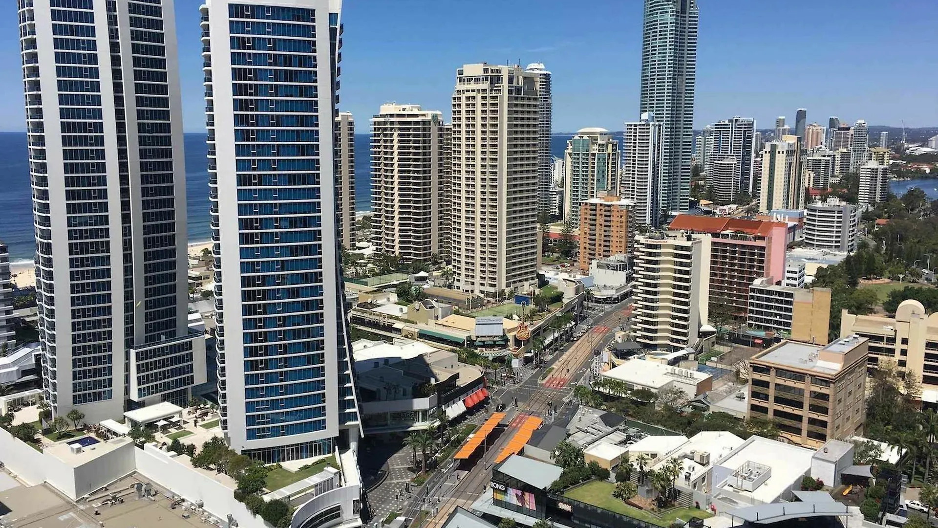 Surfers Paradise Private Apartments